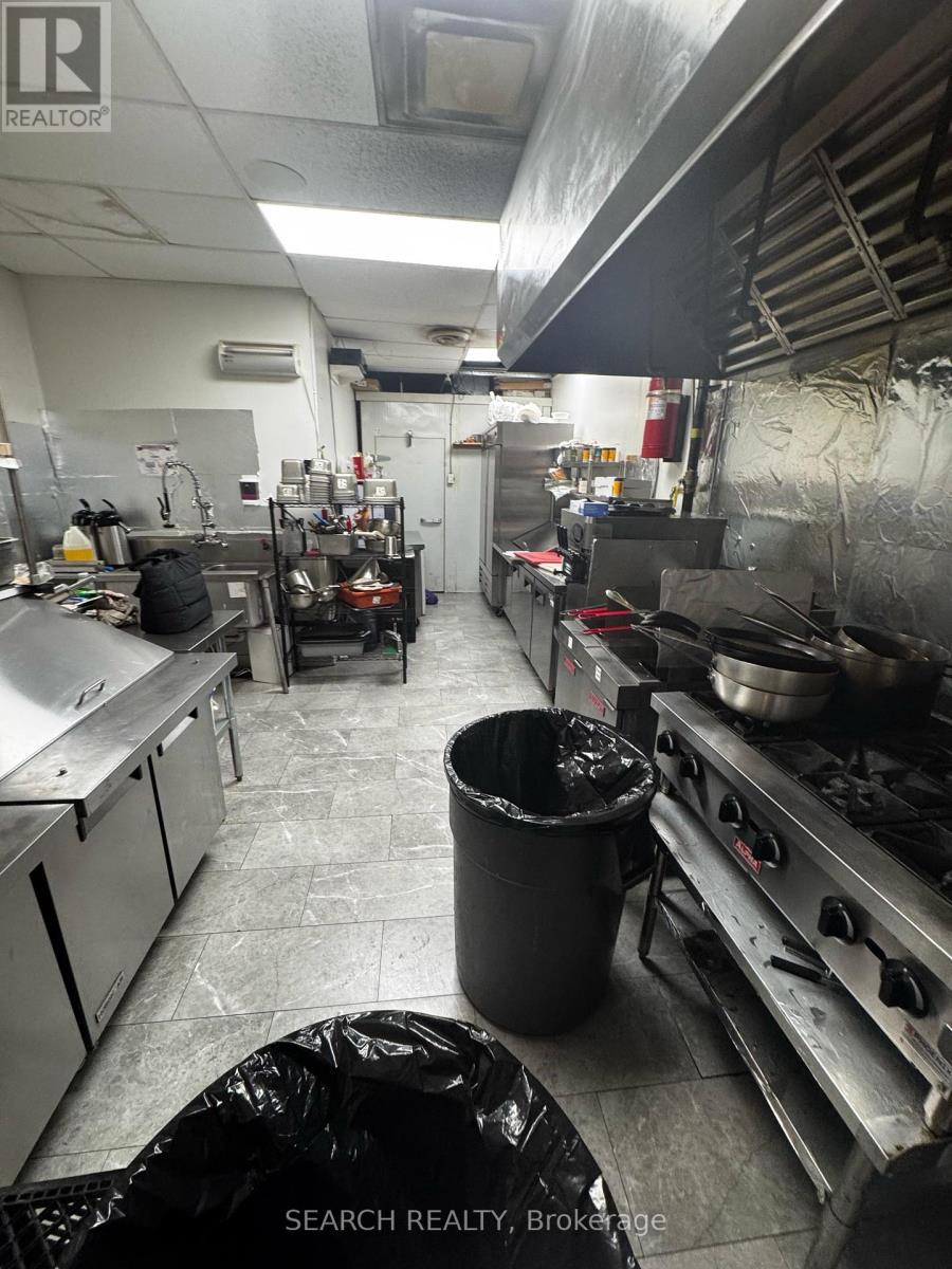 2 - 143 Clarence Street, Brampton, ON