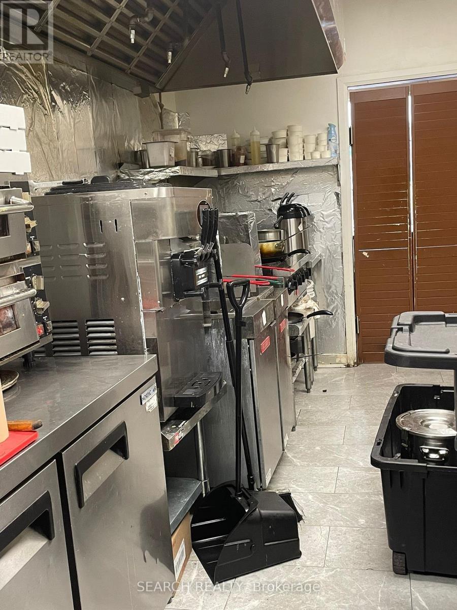 2 - 143 Clarence Street, Brampton, ON