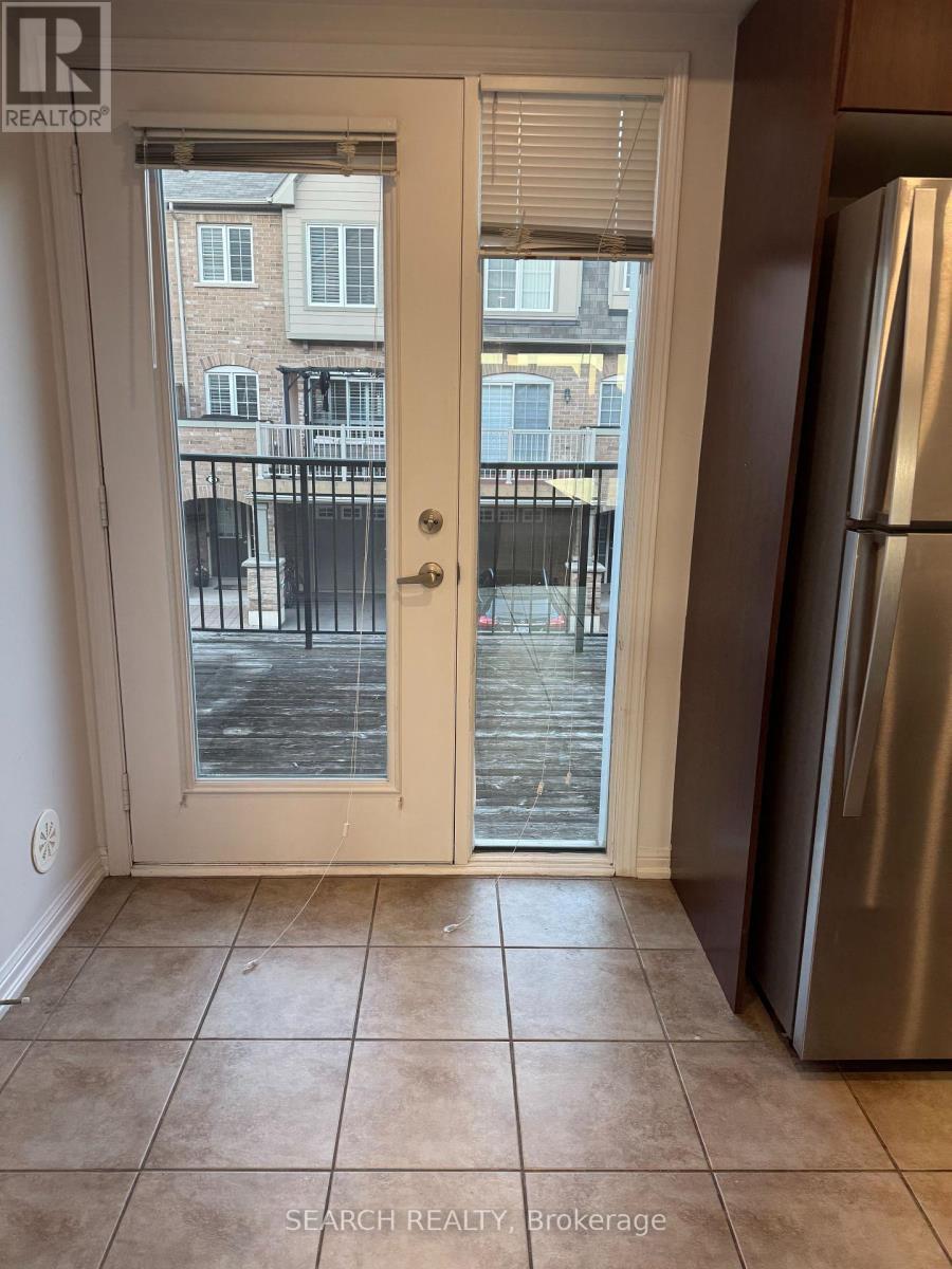 12 - 3135 Boxford Crescent, Mississauga, ON - Indoor Photo Showing Other Room