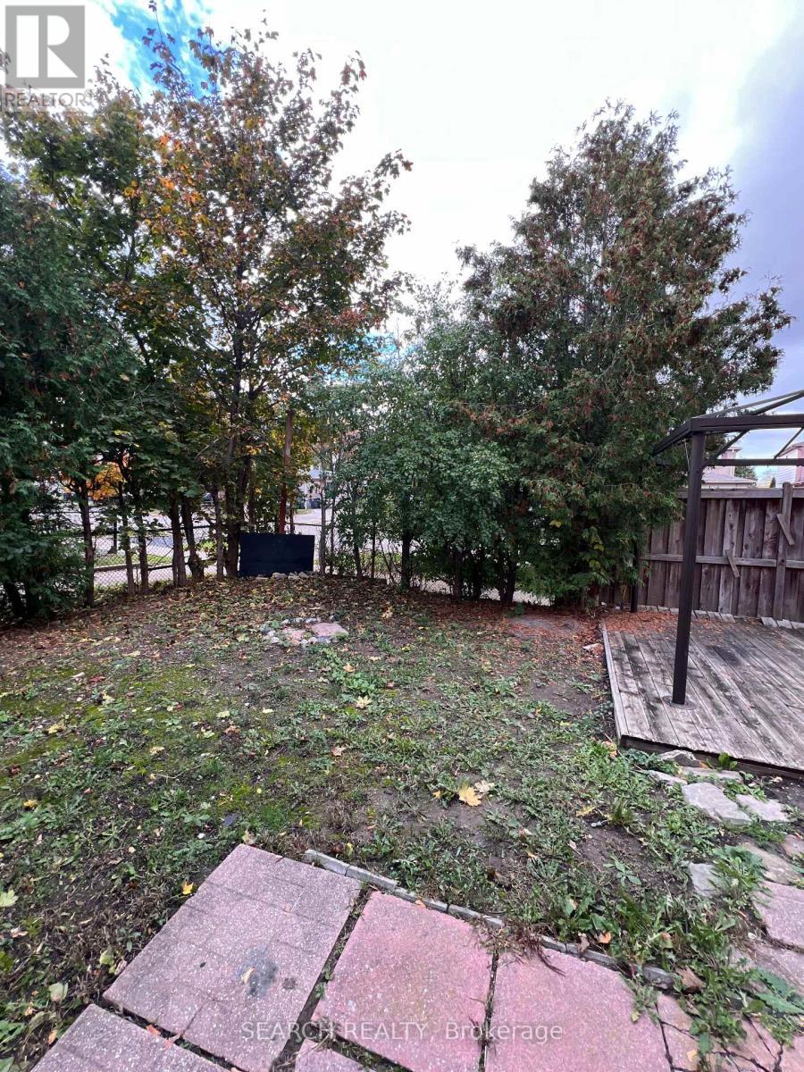 93 Martindale Crescent, Brampton, ON - Outdoor