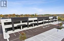 24 - 455 HARRY WALKER PARKWAY S Newmarket, ON L3Y 8T3