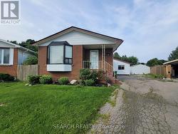 2 - 75 EDWINA COURT Hamilton, ON L8V 4M2