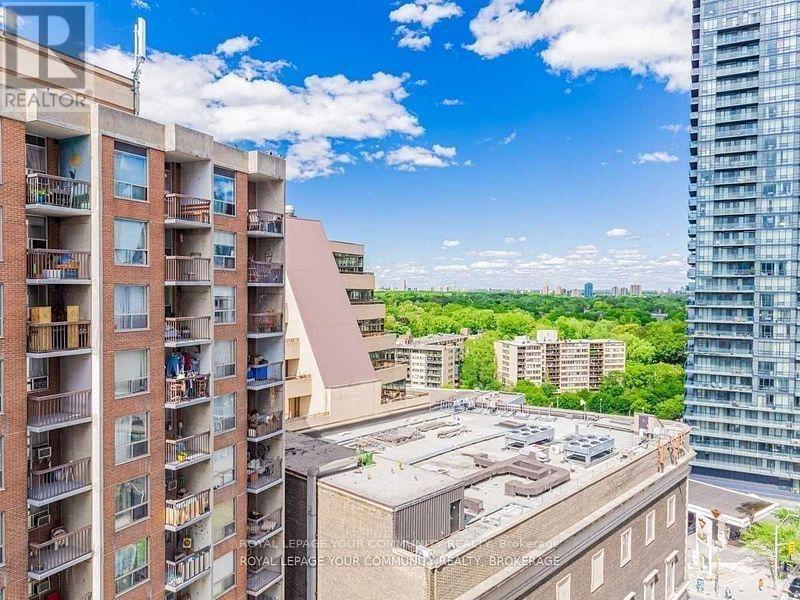1101 - 8 Scollard Street, Toronto, ON - Outdoor With Facade