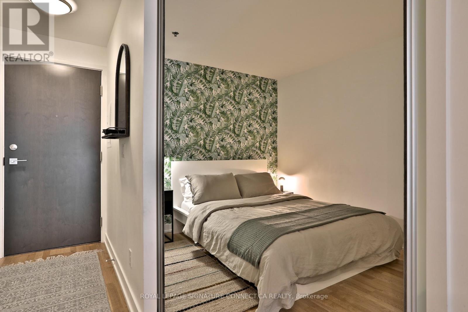 830 - 20 Minowan Miikan Lane, Toronto, ON - Indoor Photo Showing Bedroom