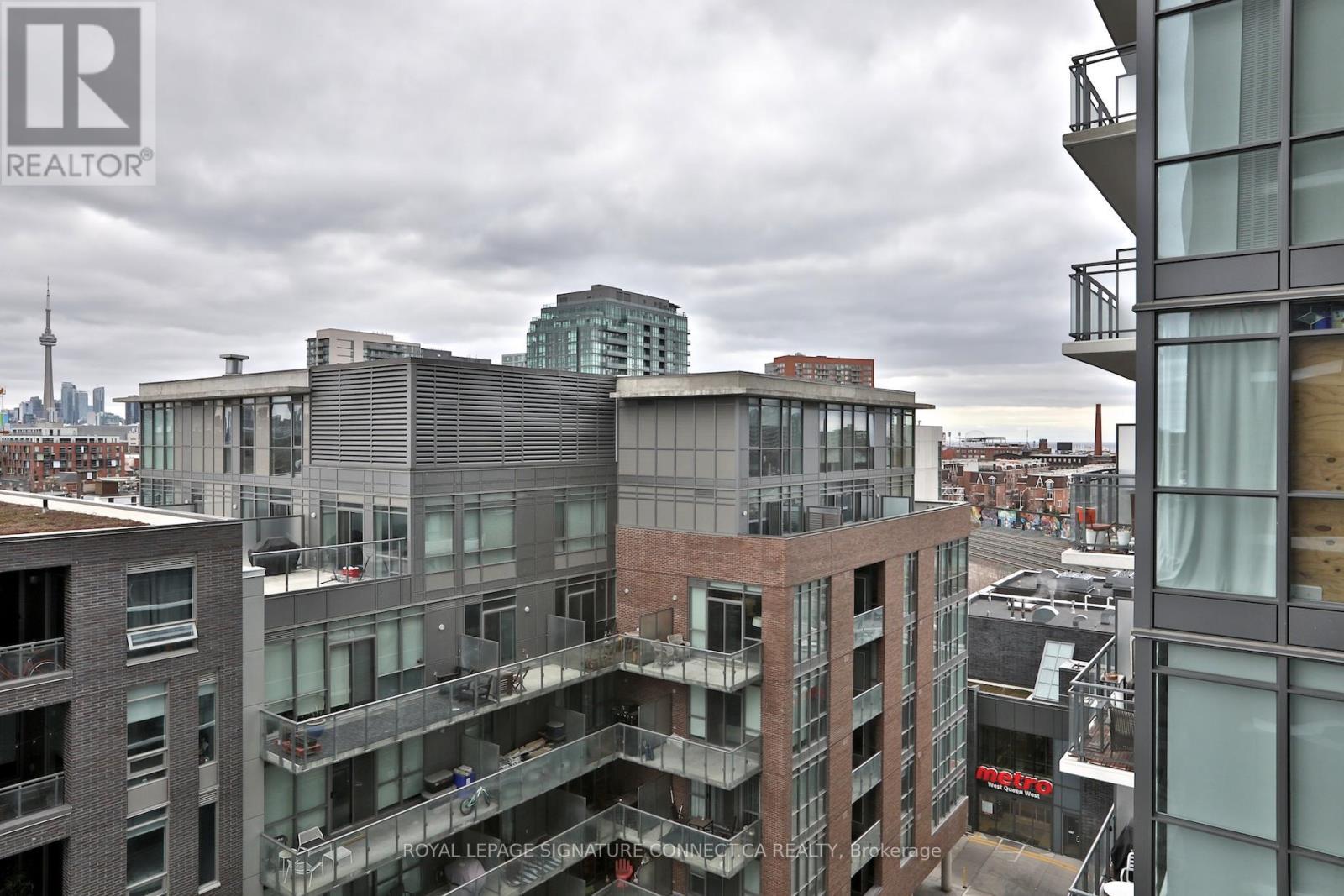 830 - 20 Minowan Miikan Lane, Toronto, ON - Outdoor With Balcony