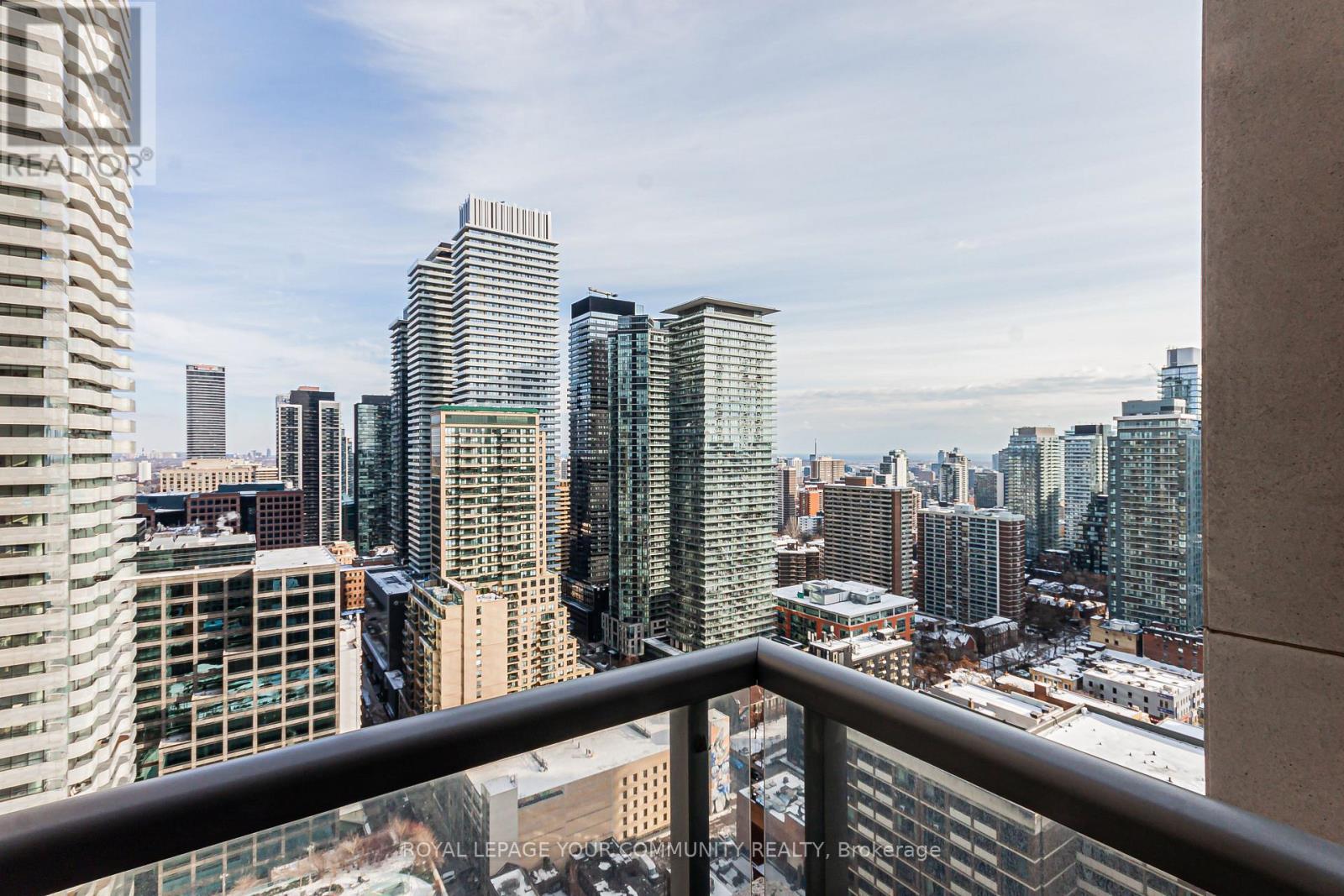 3104 - 35 Balmuto Street, Toronto, ON - Outdoor