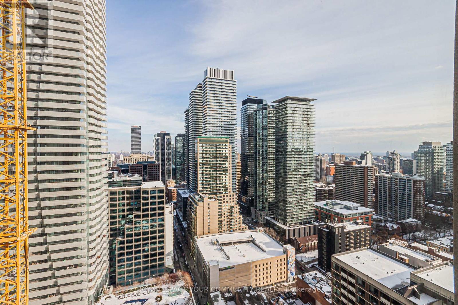3104 - 35 Balmuto Street, Toronto, ON - Outdoor With Facade