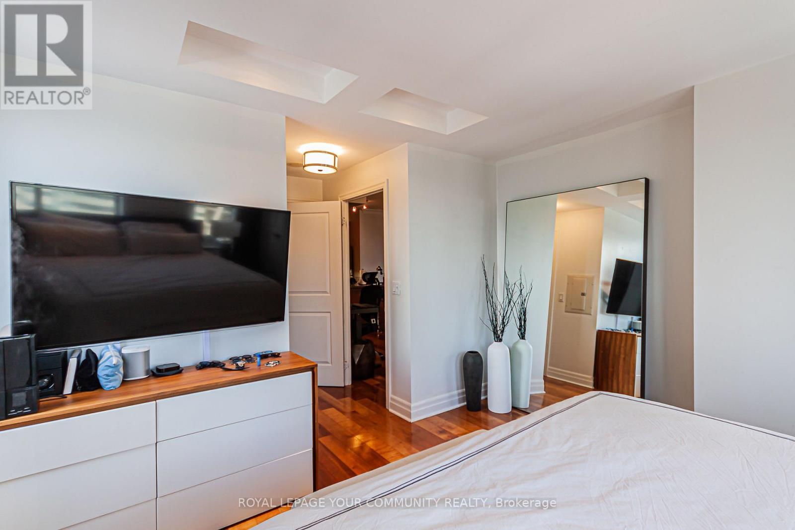 3104 - 35 Balmuto Street, Toronto, ON - Indoor Photo Showing Bedroom