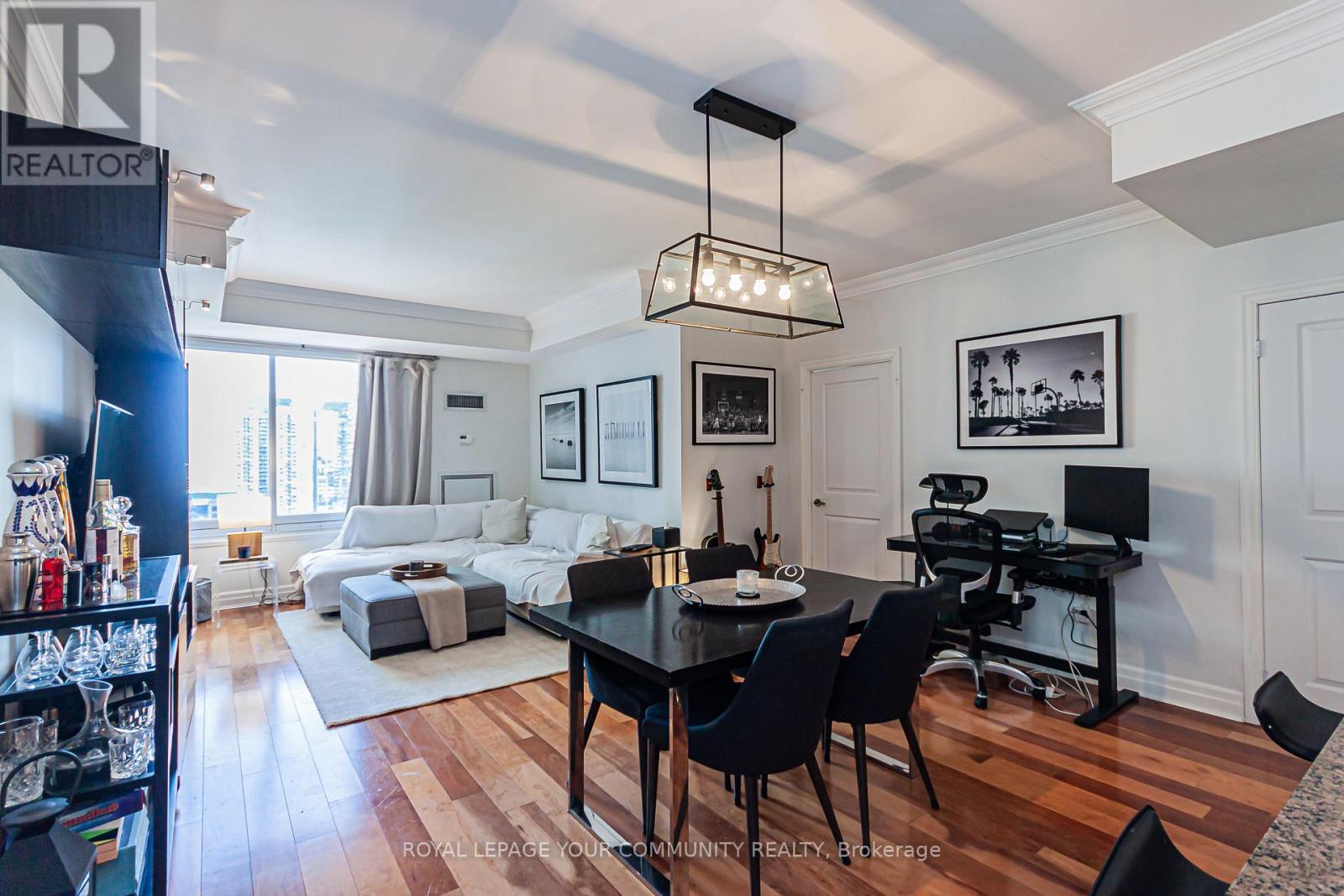 3104 - 35 Balmuto Street, Toronto, ON - Indoor