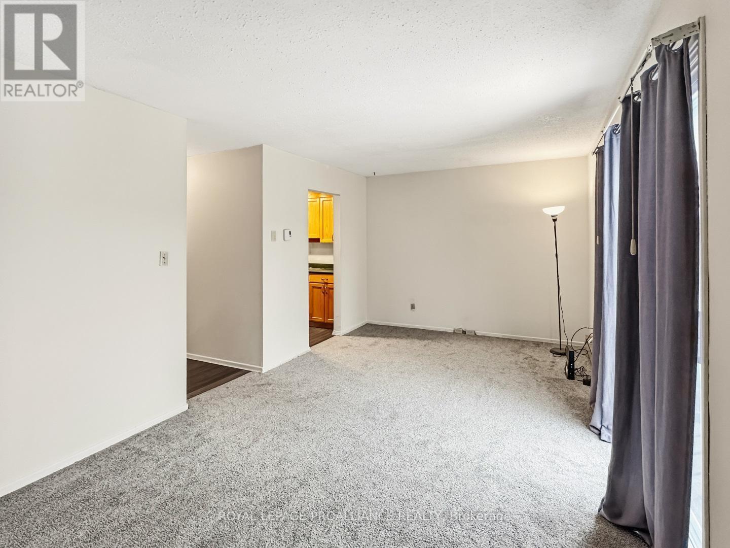 7 - 7 Tiffany Place, Quinte West (Trenton Ward), ON - Indoor Photo Showing Other Room