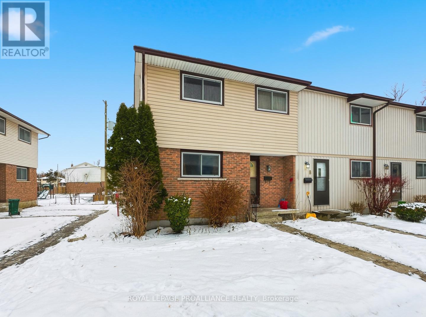 7 - 7 Tiffany Place, Quinte West (Trenton Ward), ON - Outdoor