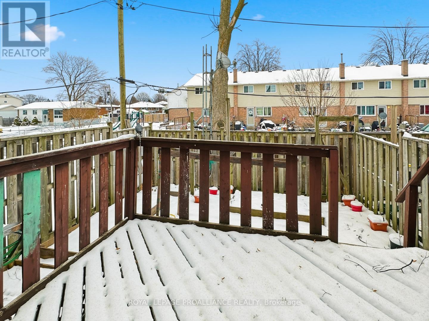 7 - 7 Tiffany Place, Quinte West (Trenton Ward), ON - Outdoor