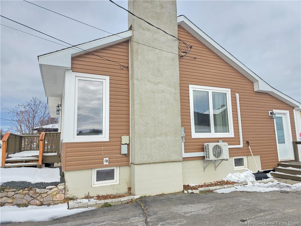 659 Principale, Petit-Rocher, NB