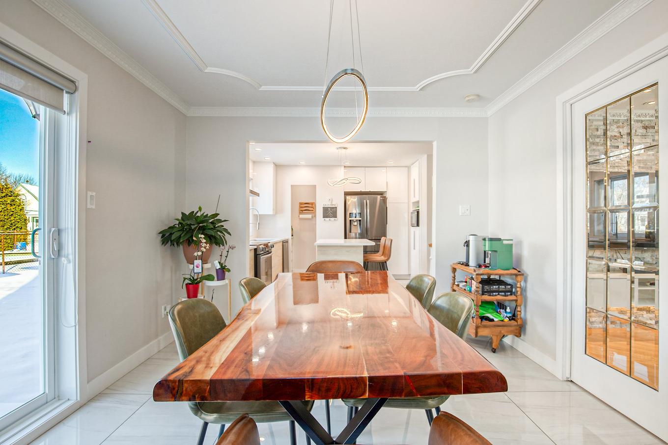 Salle à manger - 6 Rue Des Hirondelles, Saint-Jean-Sur-Richelieu, QC - Indoor Photo Showing Dining Room