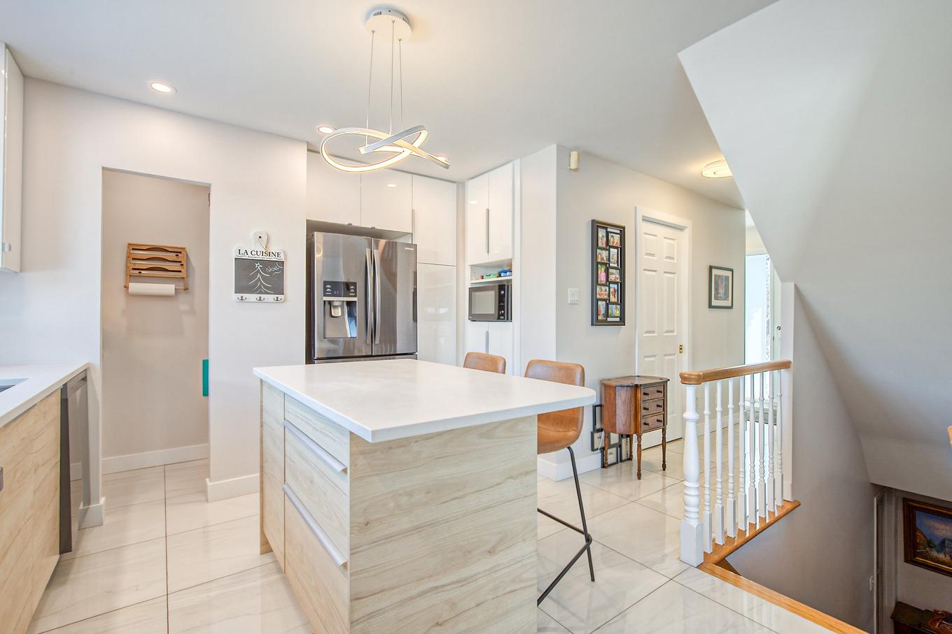 Cuisine - 6 Rue Des Hirondelles, Saint-Jean-Sur-Richelieu, QC - Indoor Photo Showing Kitchen