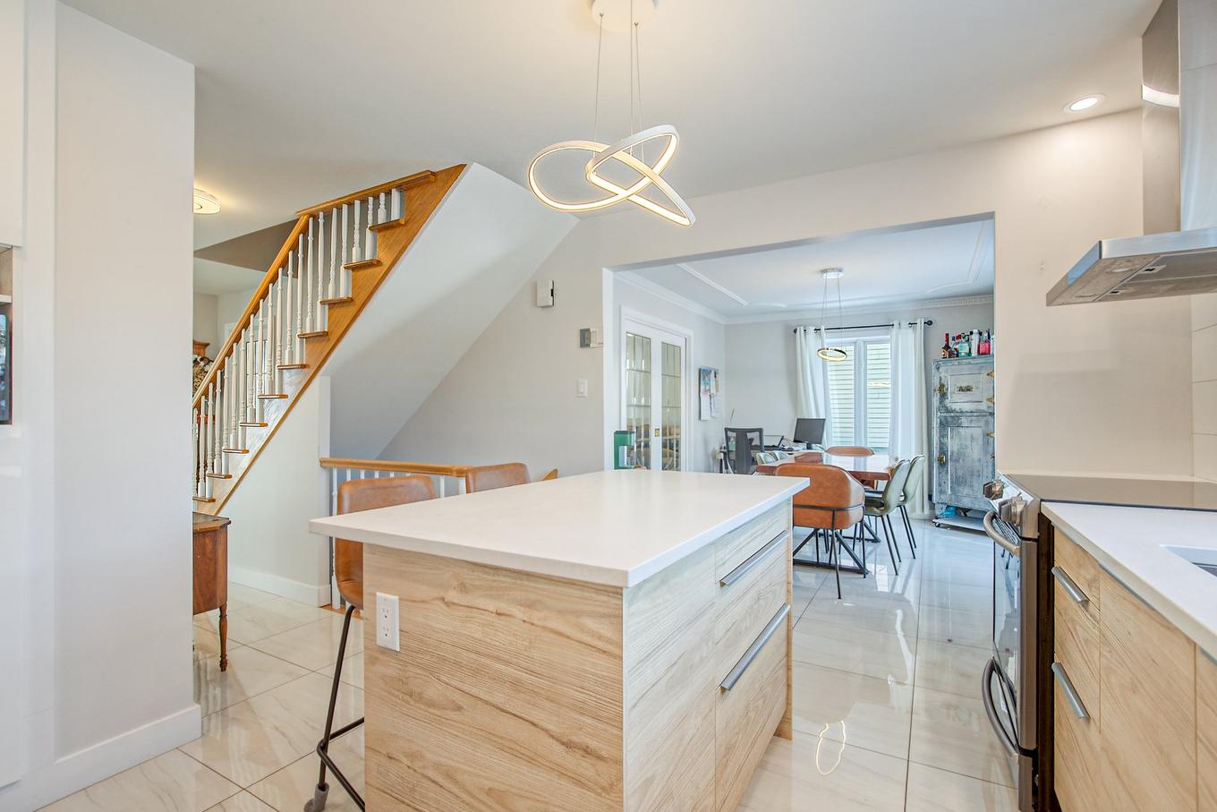 Cuisine - 6 Rue Des Hirondelles, Saint-Jean-Sur-Richelieu, QC - Indoor Photo Showing Kitchen