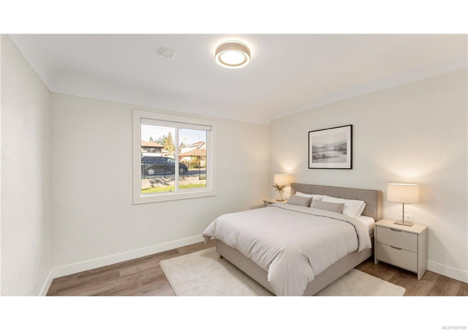 1021 Tillicum Rd, Esquimalt, BC