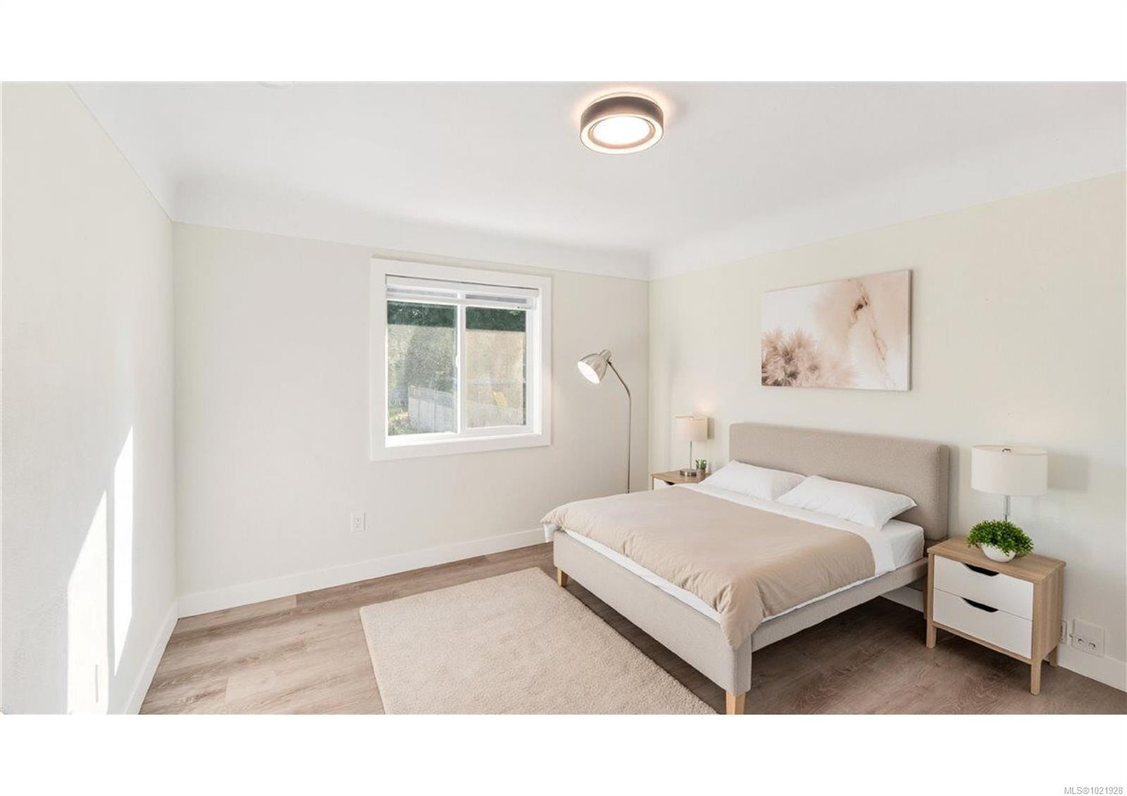 1021 Tillicum Rd, Esquimalt, BC