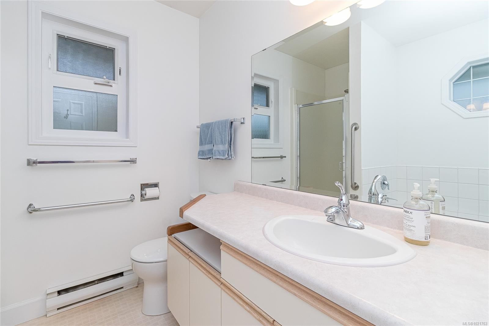 1014 Holmes St, Duncan, BC