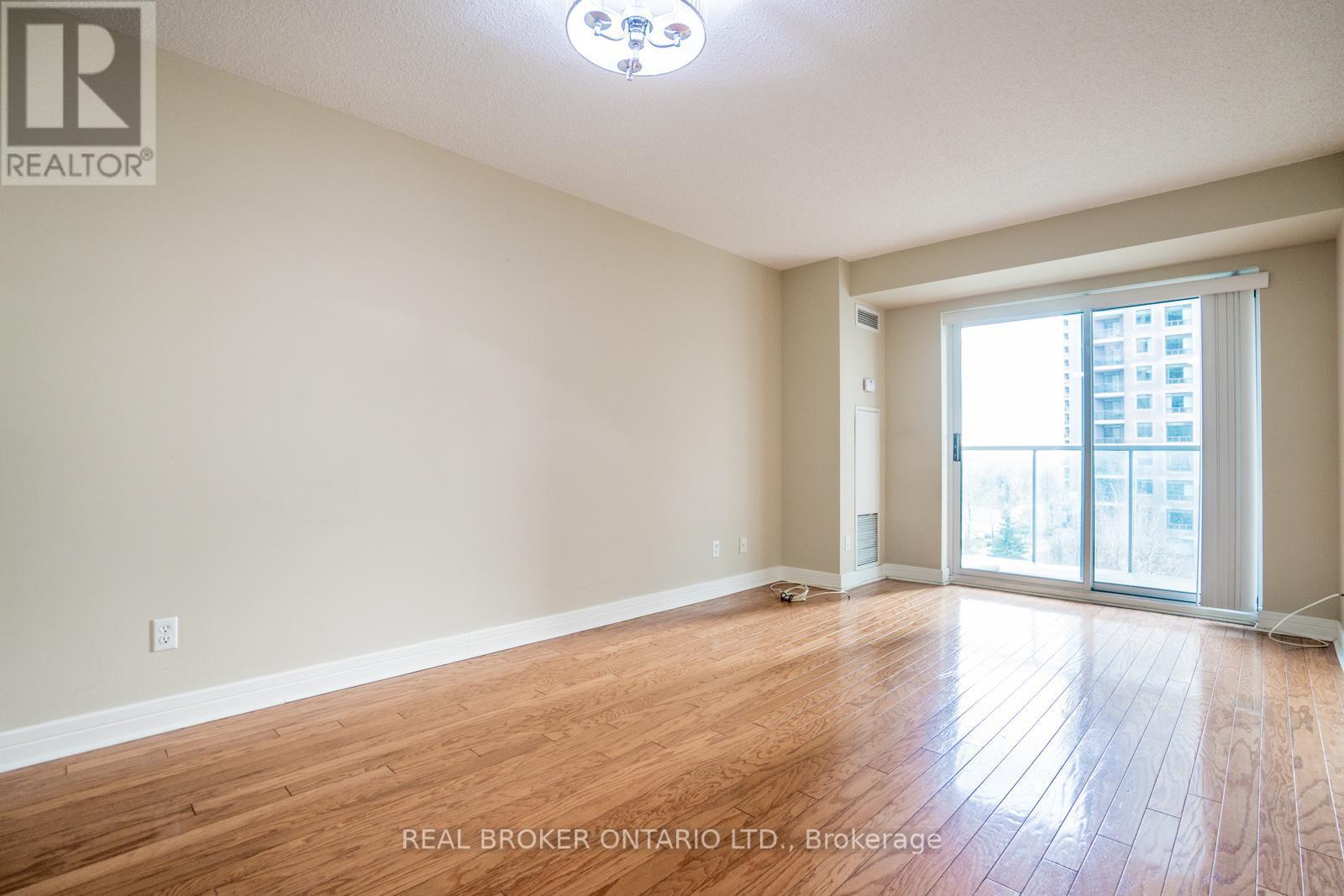 504 - 16 Harrison Garden Boulevard, Toronto, ON - Indoor Photo Showing Other Room