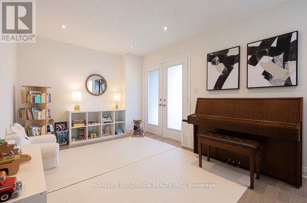 206 Moneypenny Place, Vaughan, ON - Indoor