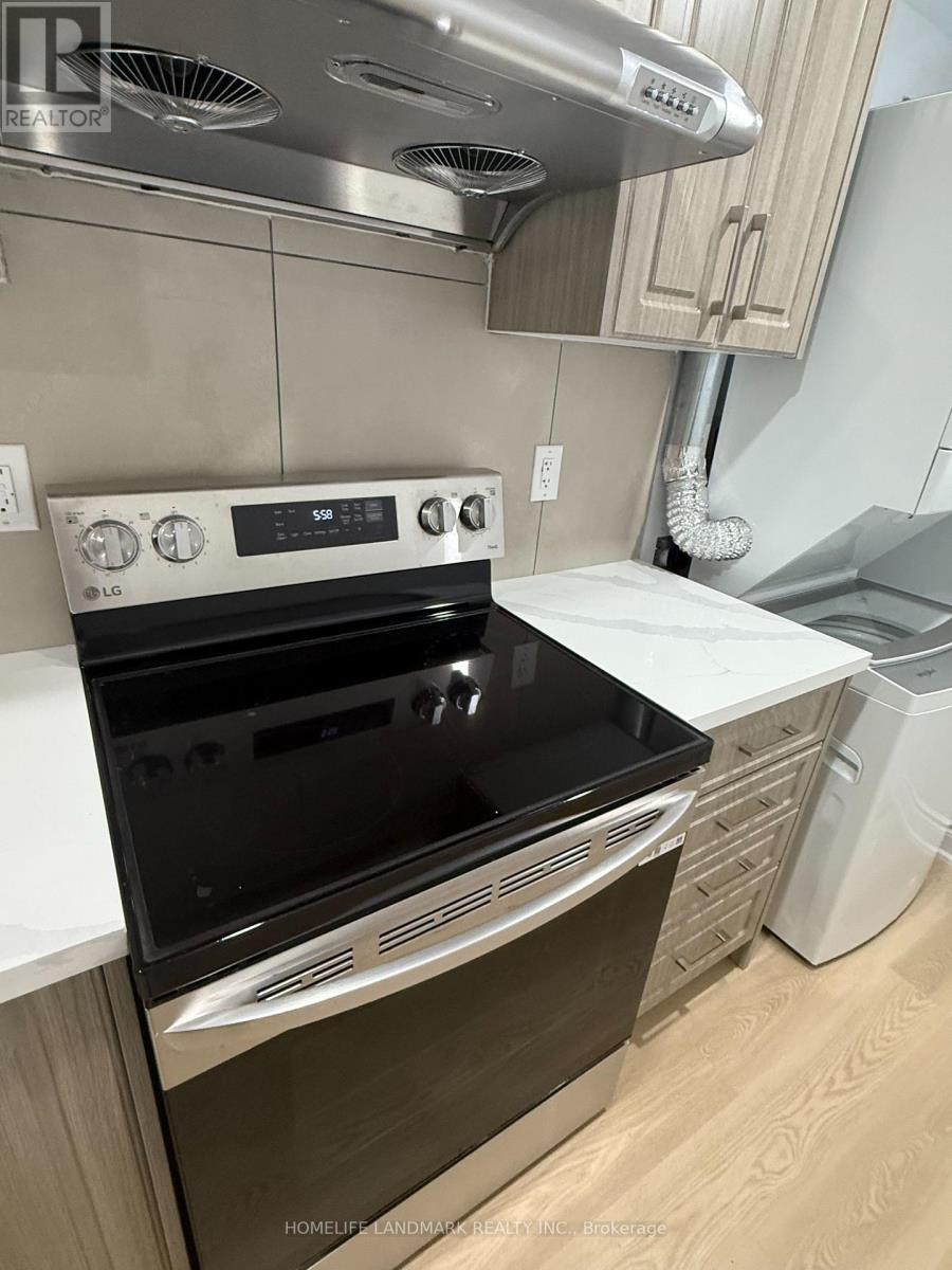 Basement - 3145 Cantelon Crescent, Mississauga, ON - Indoor Photo Showing Kitchen