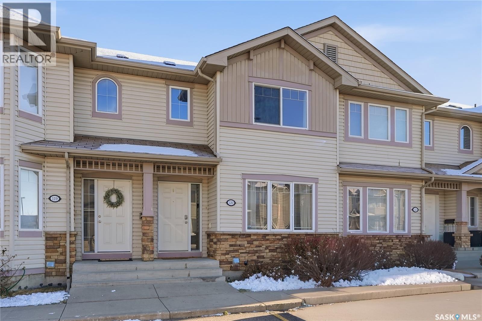120 303 Slimmon Place, Saskatoon, SK - Outdoor With Facade