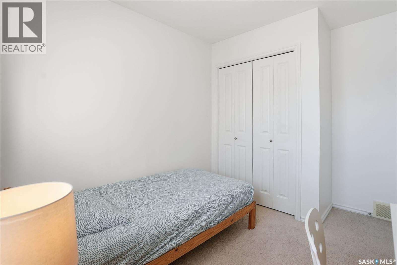 120 303 Slimmon Place, Saskatoon, SK - Indoor Photo Showing Bedroom