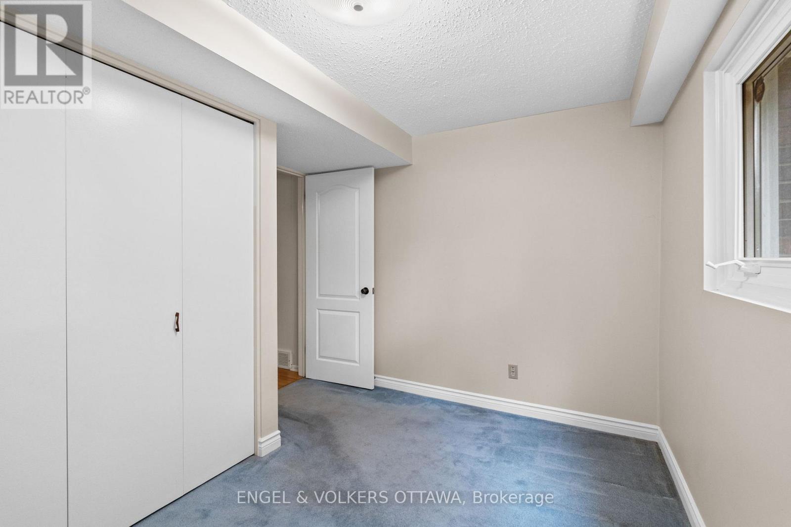3348 Kodiak Street, Ottawa, ON - Indoor Photo Showing Other Room