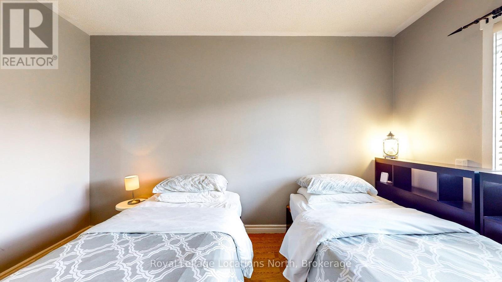 101 - 23 Dawson Drive, Collingwood, ON - Indoor Photo Showing Bedroom