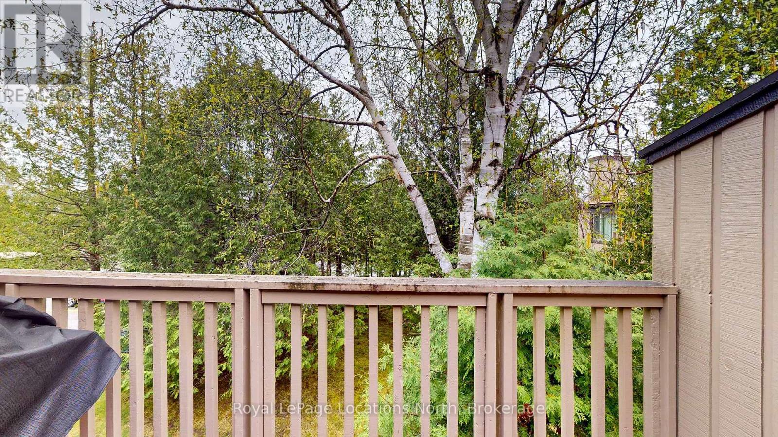 101 - 23 Dawson Drive, Collingwood, ON - Outdoor