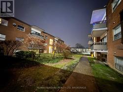 201 - 242 OAKDALE AVENUE St. Catharines (Oakdale), ON L2P 3K5