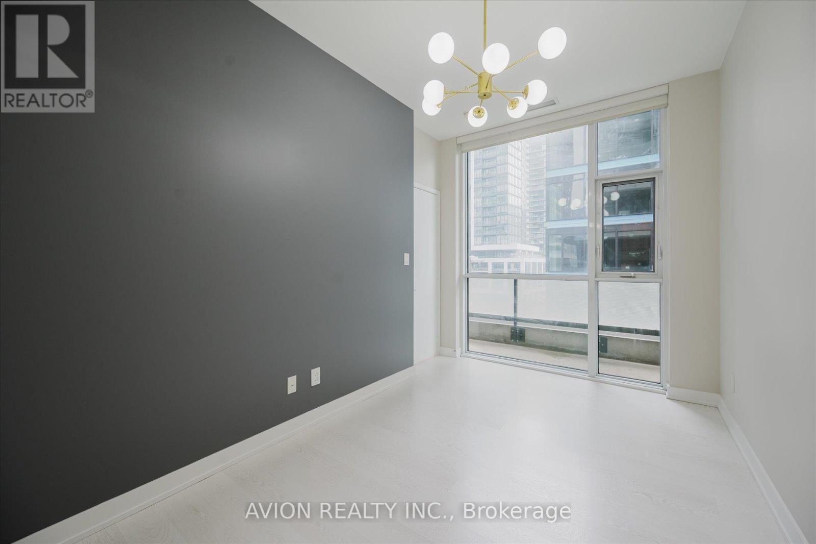 402 - 50 Ordnance Street, Toronto, ON - Indoor Photo Showing Other Room