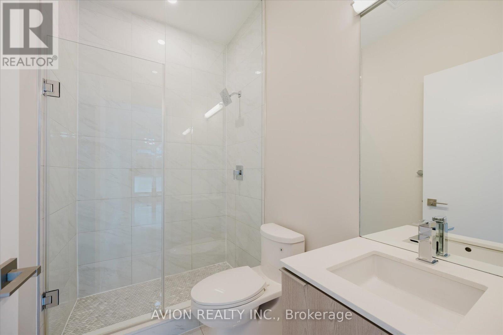 402 - 50 Ordnance Street, Toronto, ON - Indoor Photo Showing Bathroom