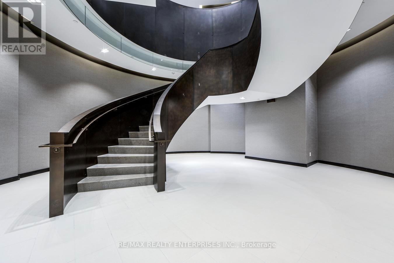 1401 - 501 Yonge Street, Toronto, ON - Indoor Photo Showing Other Room