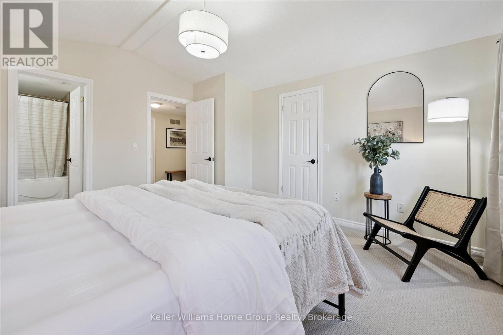 97 Rodgers Road, Guelph (Kortright West), ON - Indoor Photo Showing Bedroom