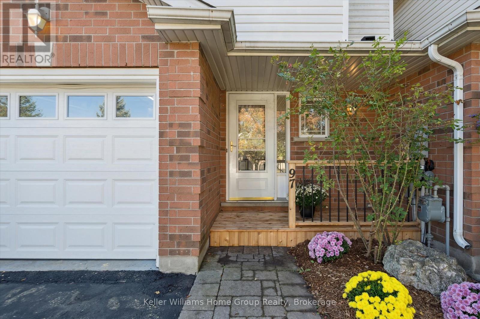 97 Rodgers Road, Guelph (Kortright West), ON - Outdoor With Exterior