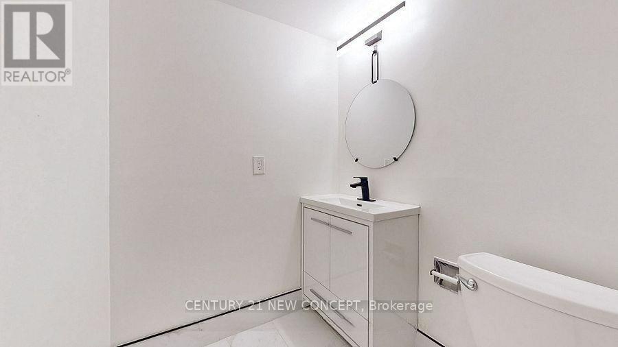 101 - 7451 Yonge Street, Markham, ON - Photo Showing Other Room