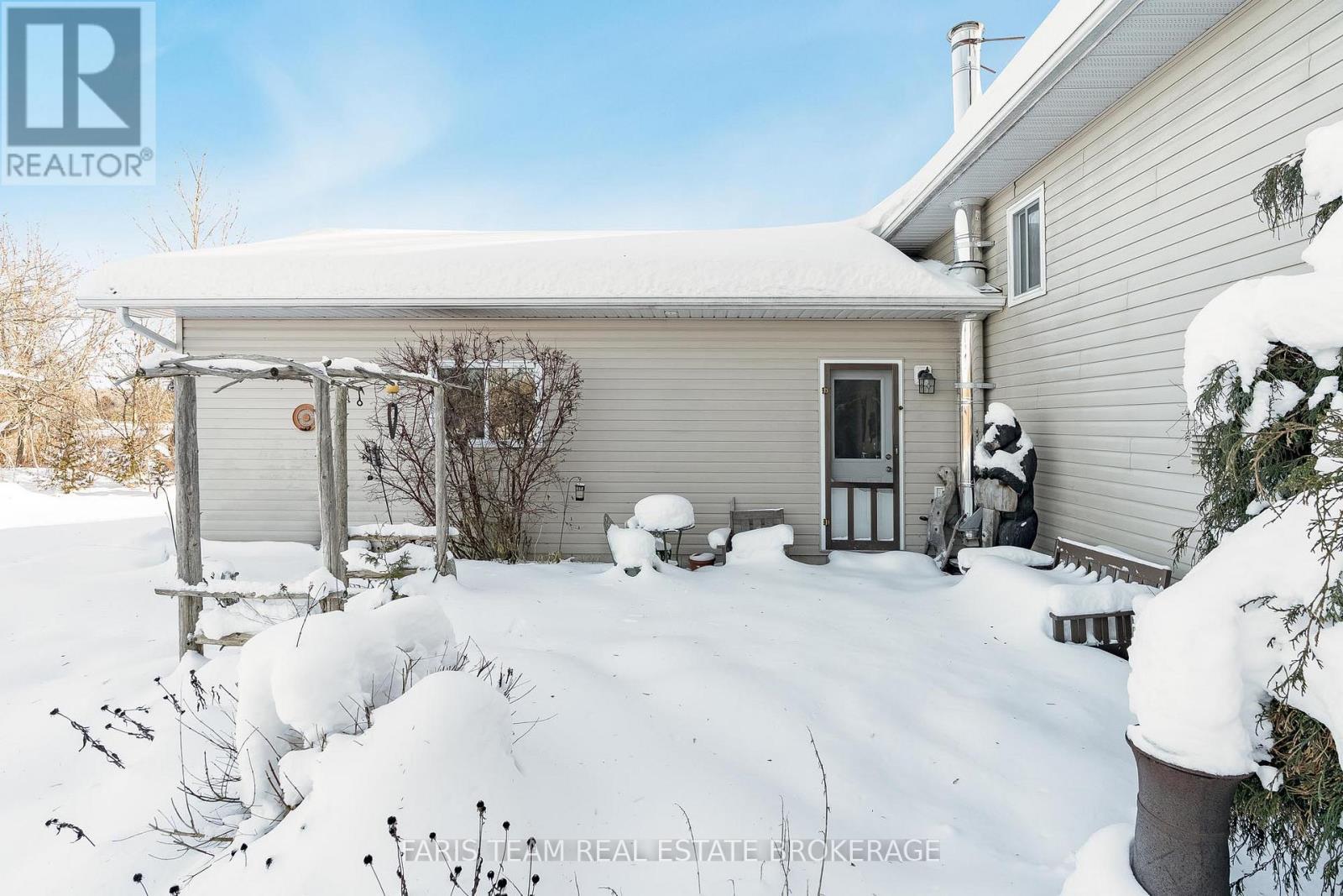3400 Reservoir Road, Severn, ON - Outdoor