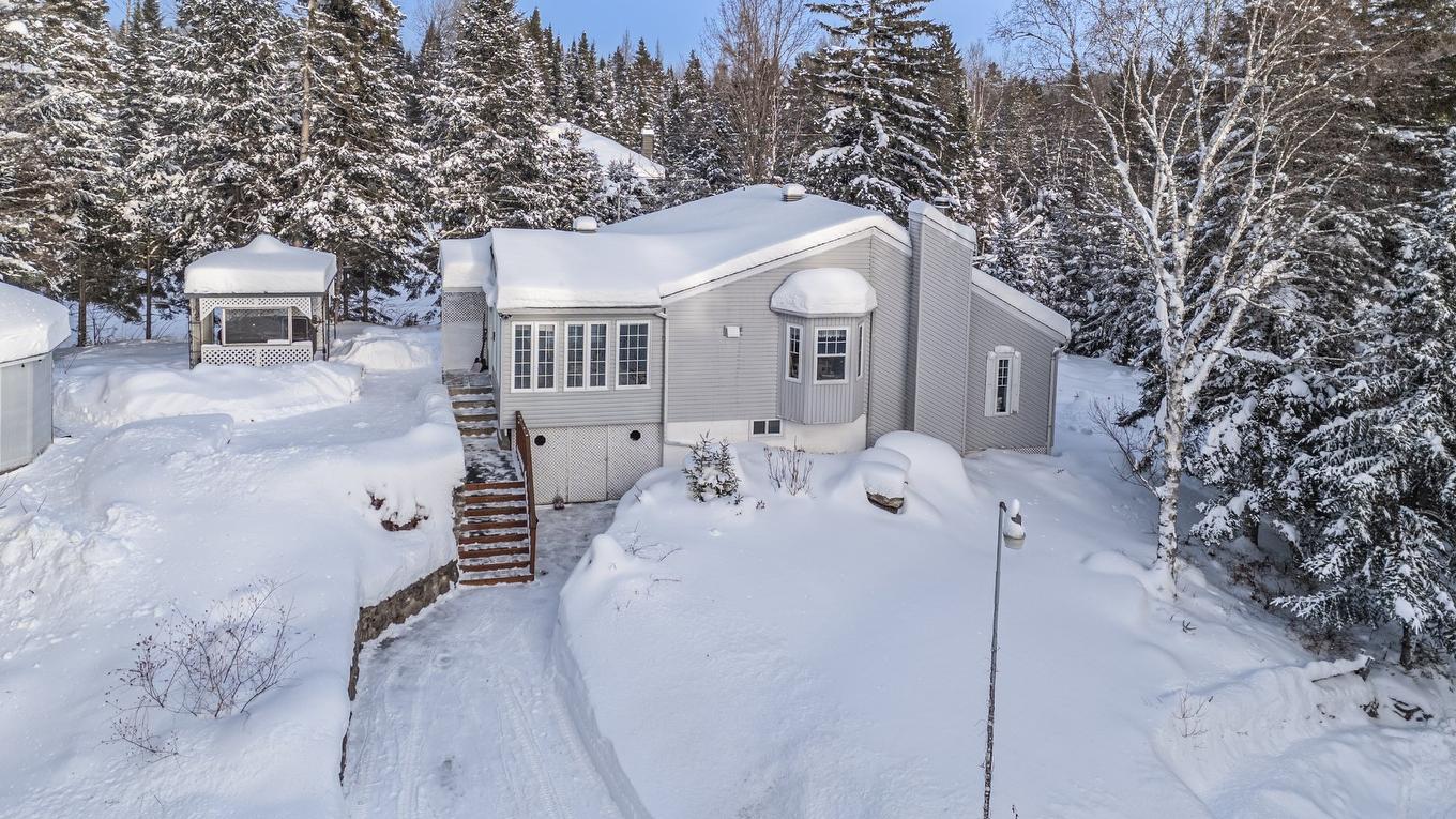 Exterior - 628 Ch. Réjean, Sainte-Agathe-Des-Monts, QC - Outdoor