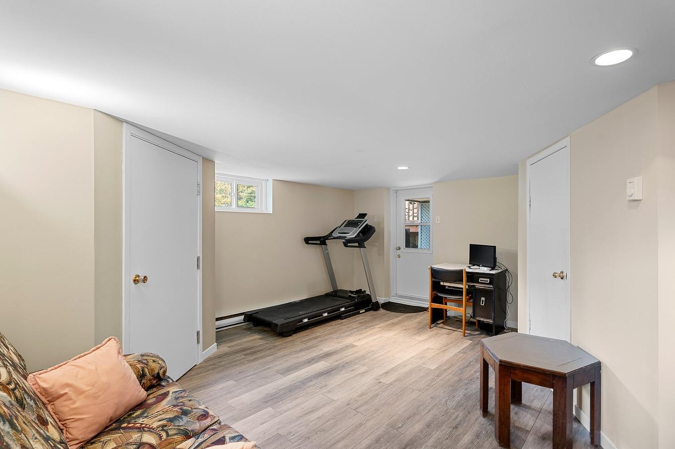 Family room - 628 Ch. Réjean, Sainte-Agathe-Des-Monts, QC - Indoor Photo Showing Gym Room