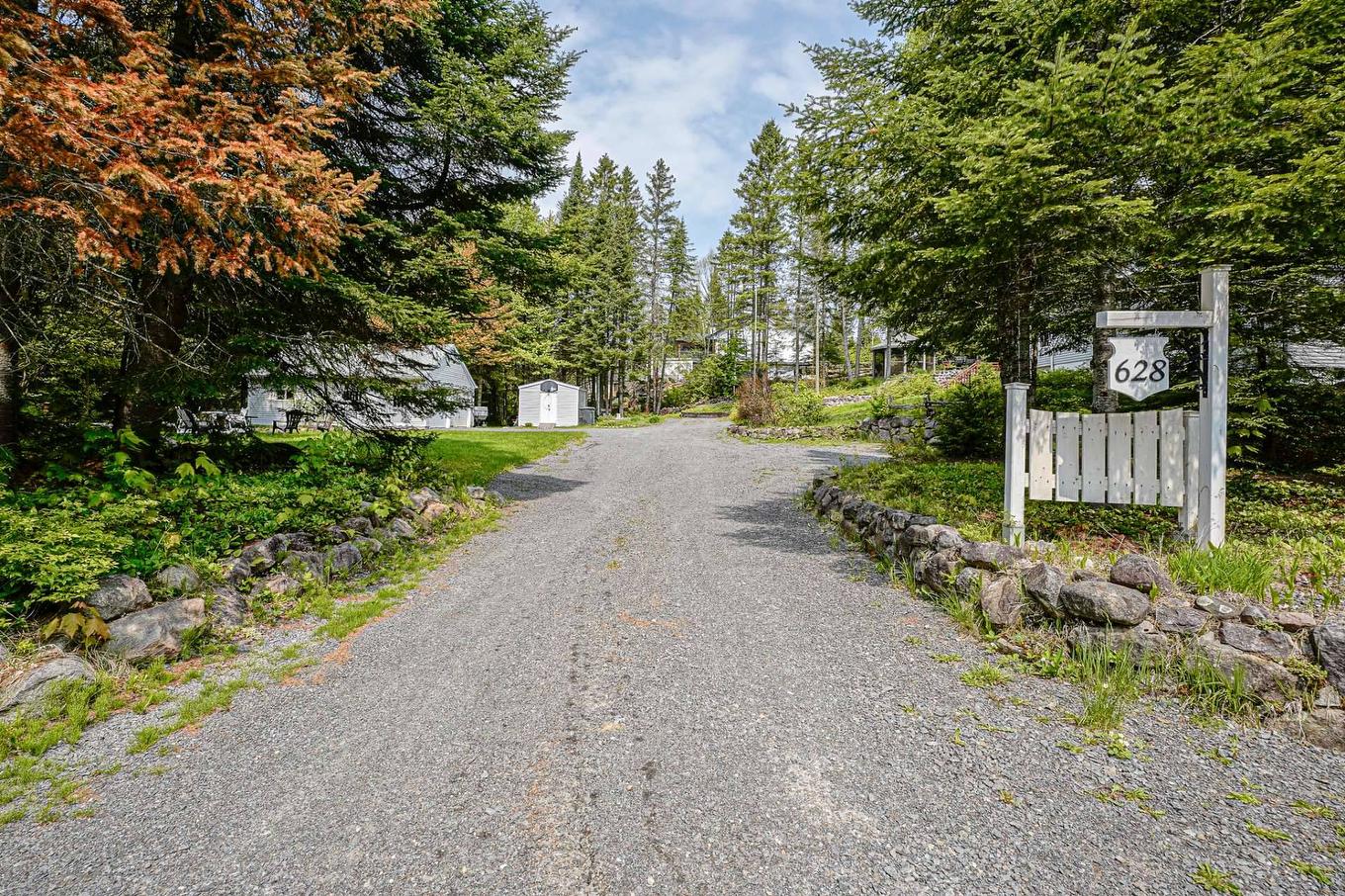 Exterior - 628 Ch. Réjean, Sainte-Agathe-Des-Monts, QC - Outdoor