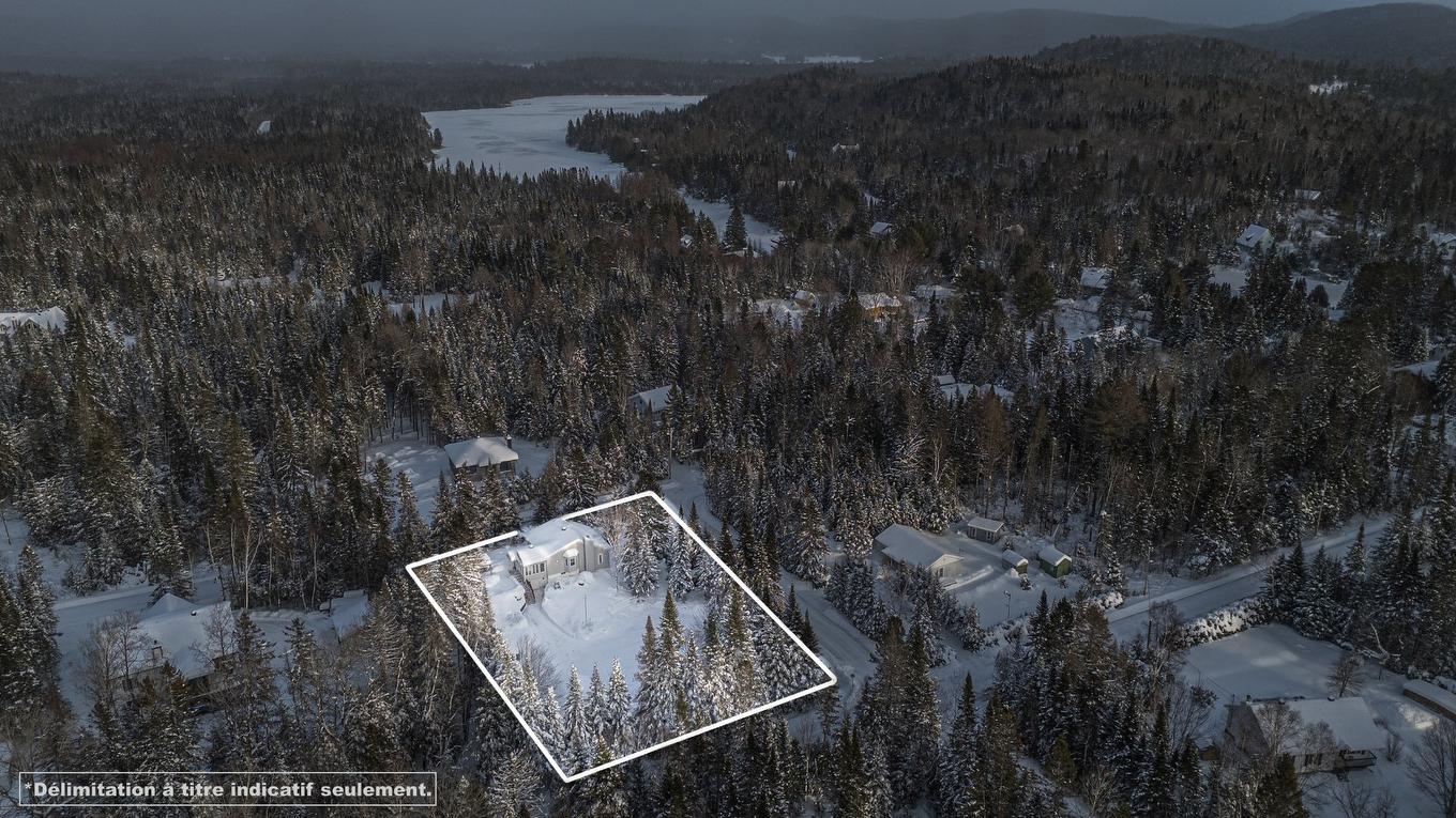 Aerial photo - 628 Ch. Réjean, Sainte-Agathe-Des-Monts, QC - Outdoor With View