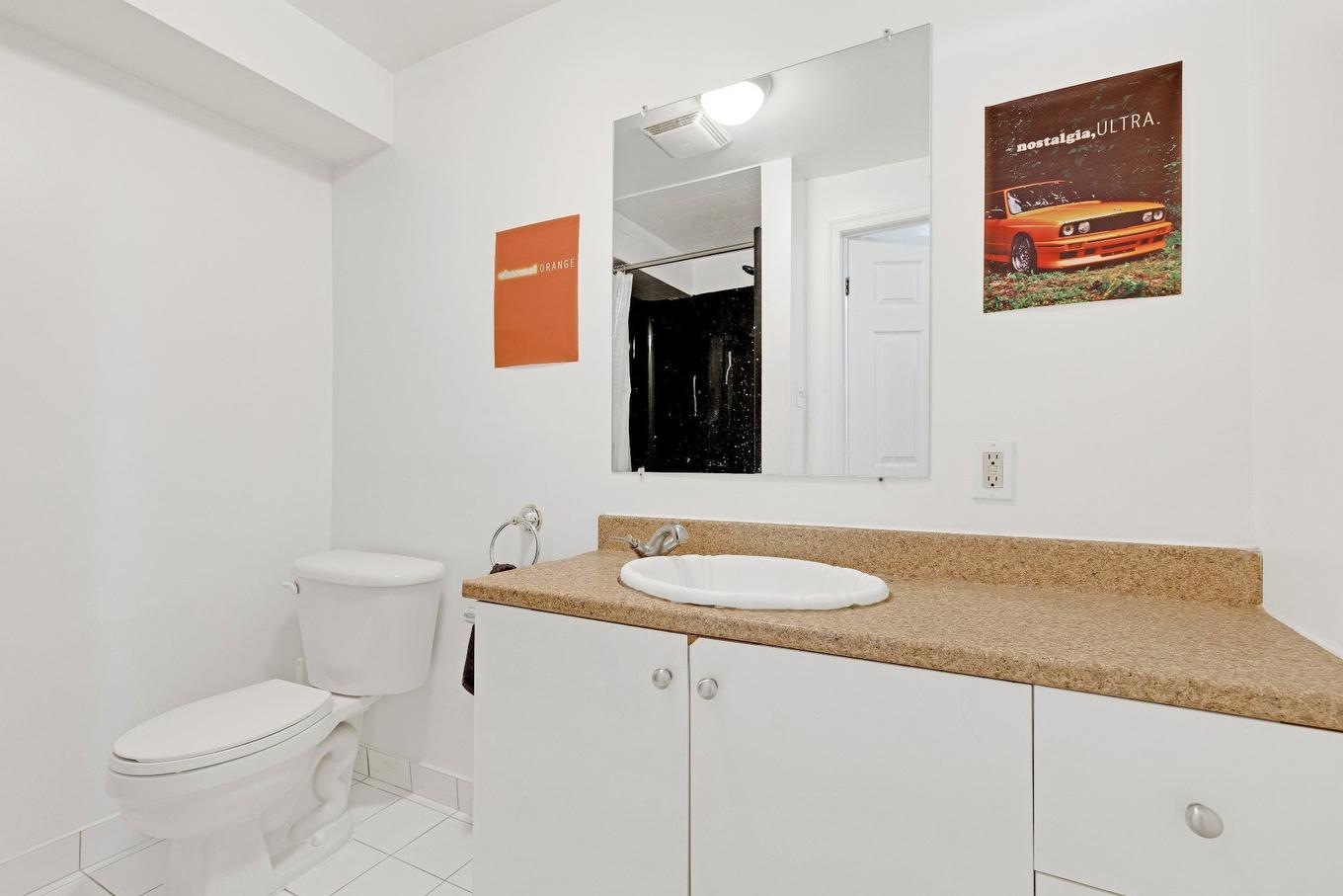 Bathroom - 1847 Rue Tupper, Montréal (Ville-Marie), QC - Indoor Photo Showing Bathroom