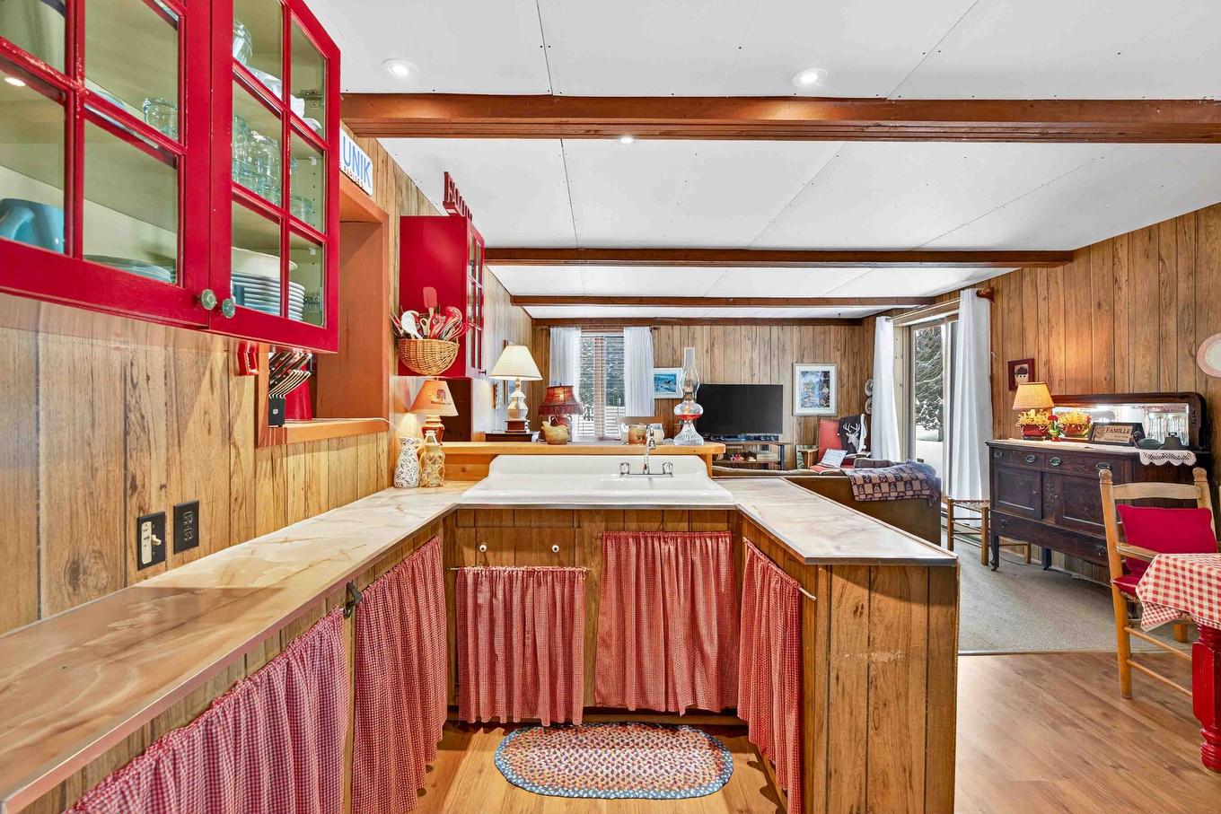 Cuisine - 4323 Ch. Du Rapide, Rivière-Rouge, QC - Indoor Photo Showing Kitchen