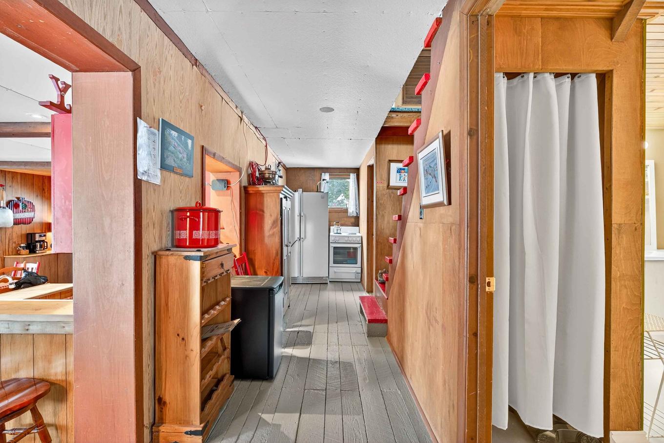 Intérieur - 4323 Ch. Du Rapide, Rivière-Rouge, QC - Indoor Photo Showing Other Room