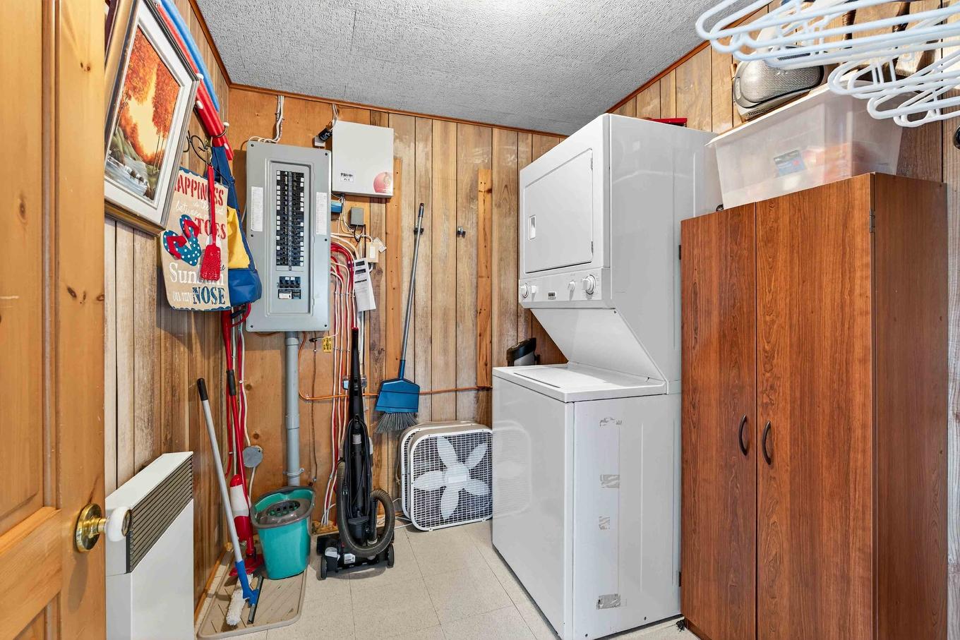 Autre - 4346 Ch. Du Rapide, Rivière-Rouge, QC - Indoor Photo Showing Laundry Room