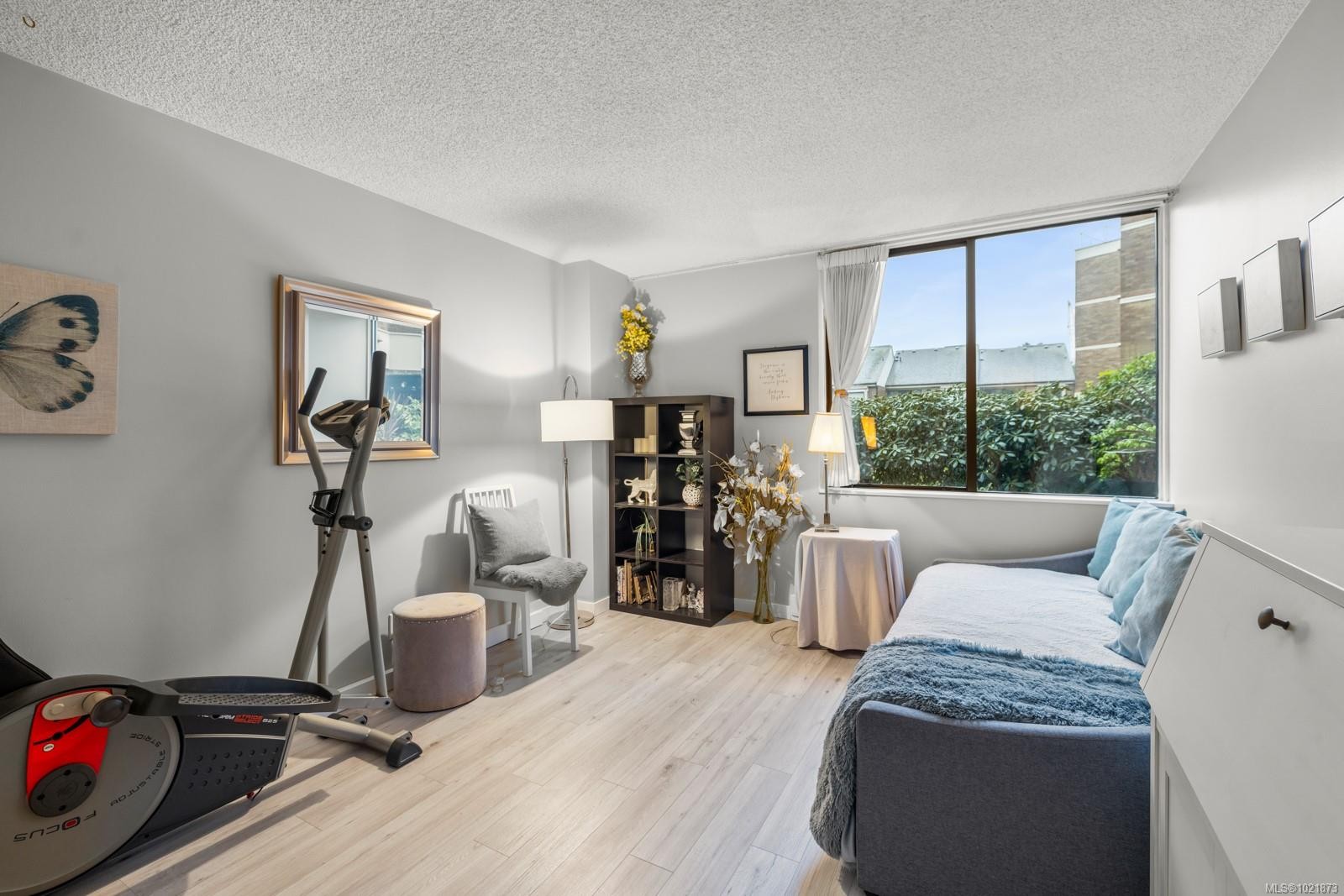 107-225 Belleville St, Victoria, BC - Indoor