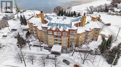 401 - 16 RAGLAN STREET Collingwood, ON L9Y 4Y2