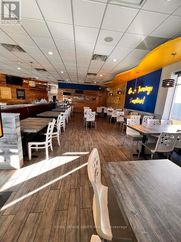 1060 Innisfil Beach Rd. Road S, Innisfil, ON